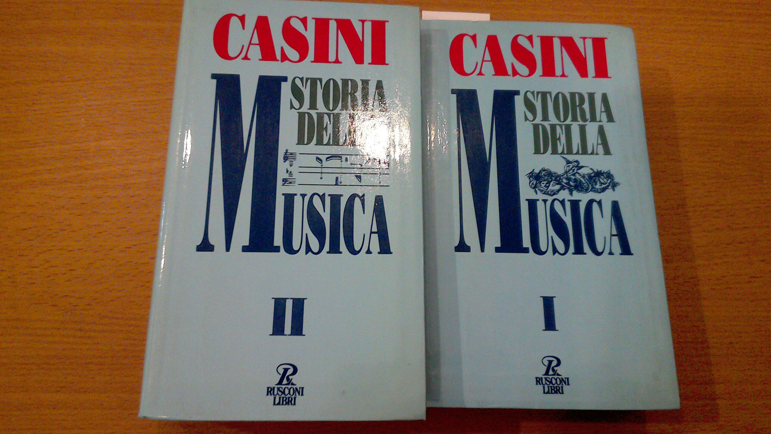 Storia della musica ( 2 volumi )