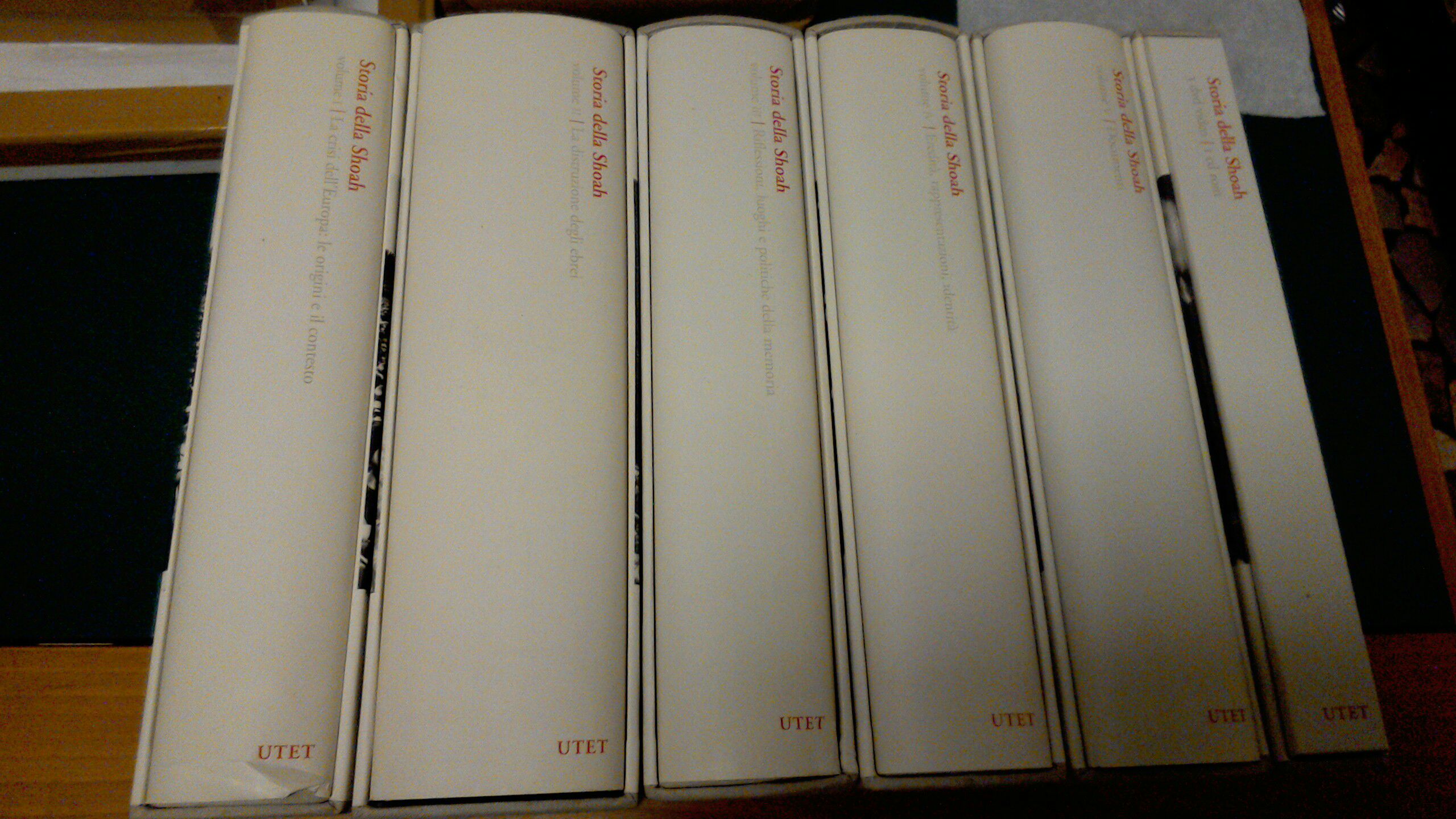 Storia della Shoah ( 5 volumi + 1 cofanetto )