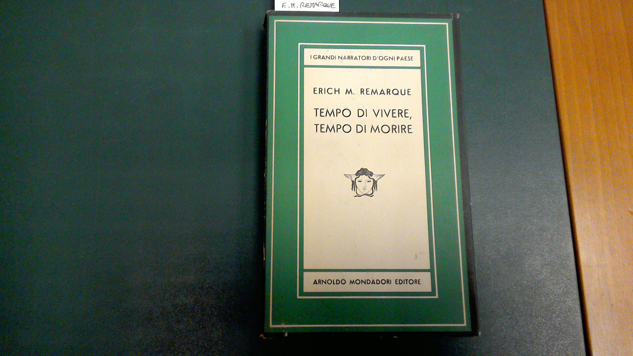 Tempo di vivere, tempo di morire