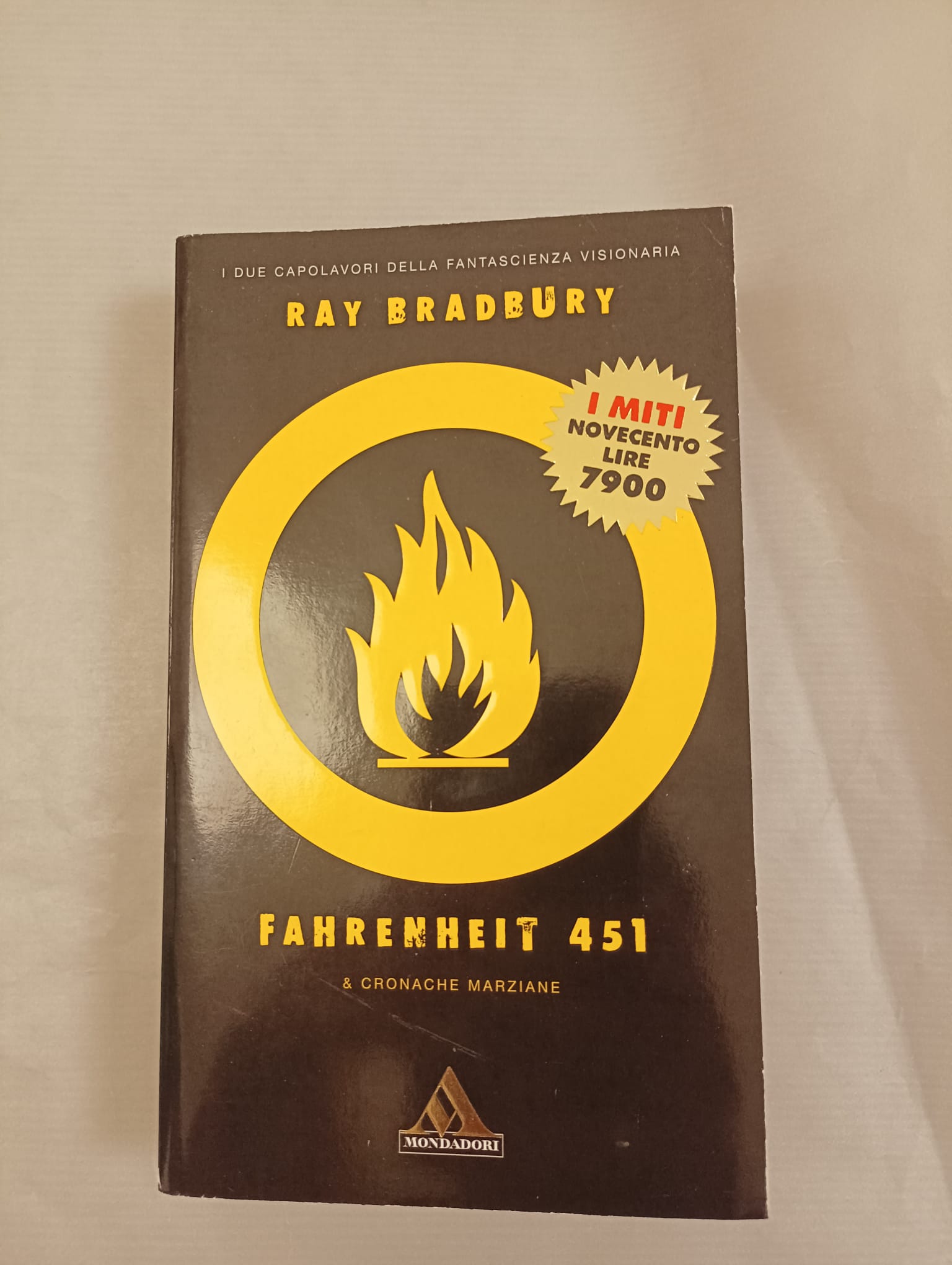 CRONACHE MARZIANE & FAHRENHEIT 451