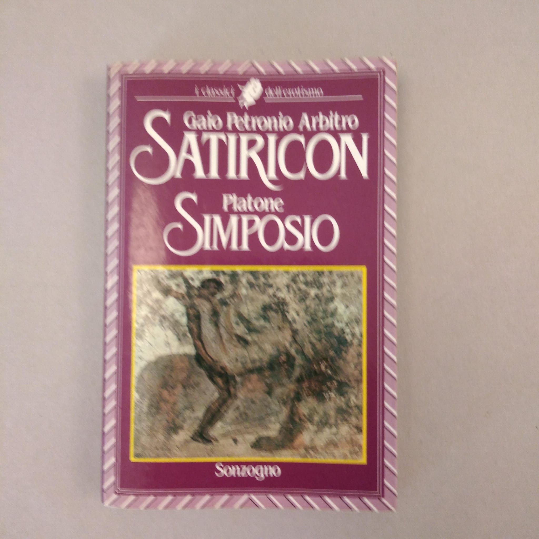 SATIRICON. SIMPOSIO.