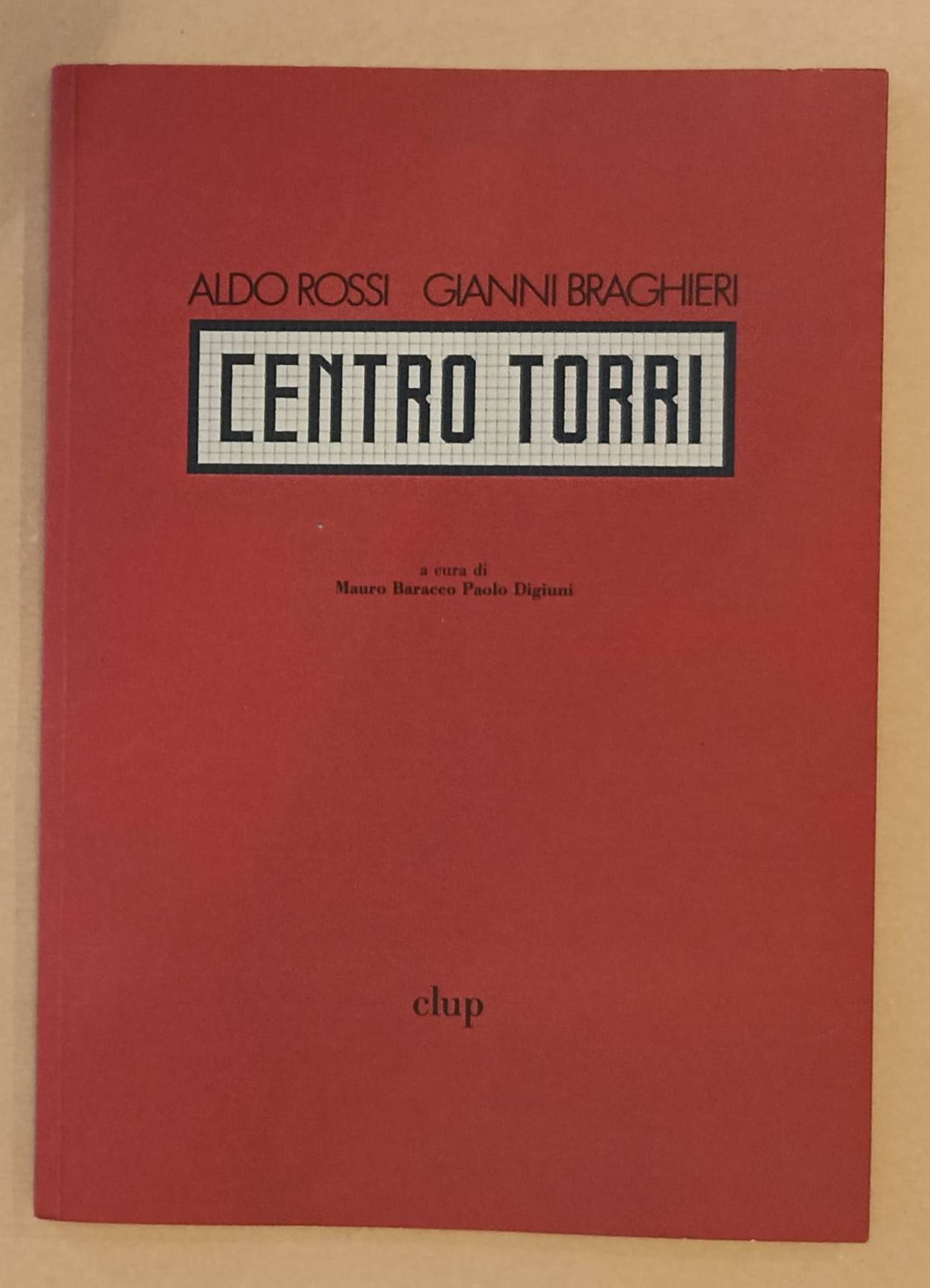 Centro Torri. Fotografie di Luigi Ghirri