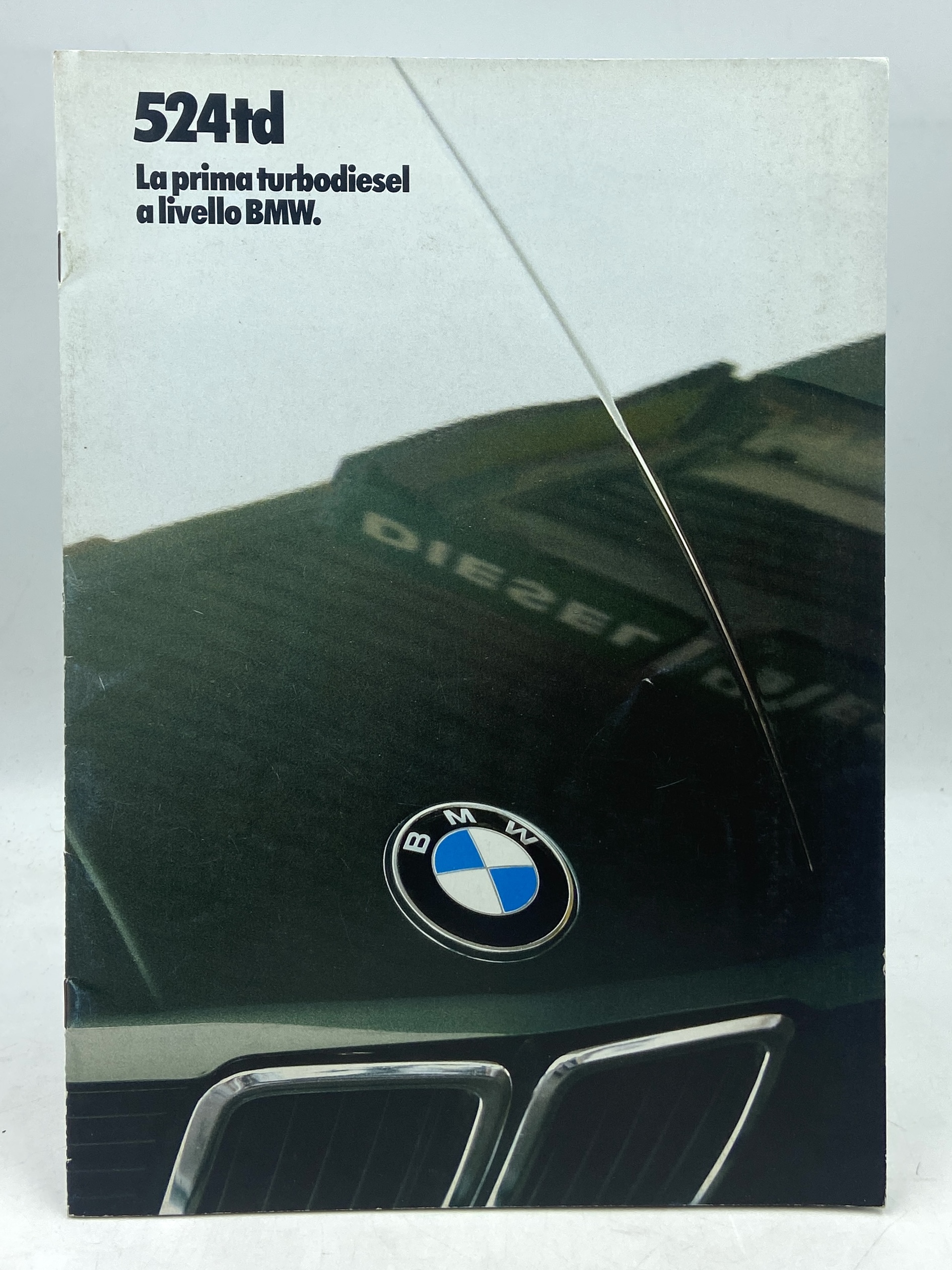 524td La prima turbodiesel a livello BMW. Brochure pubblicitaria BMW.