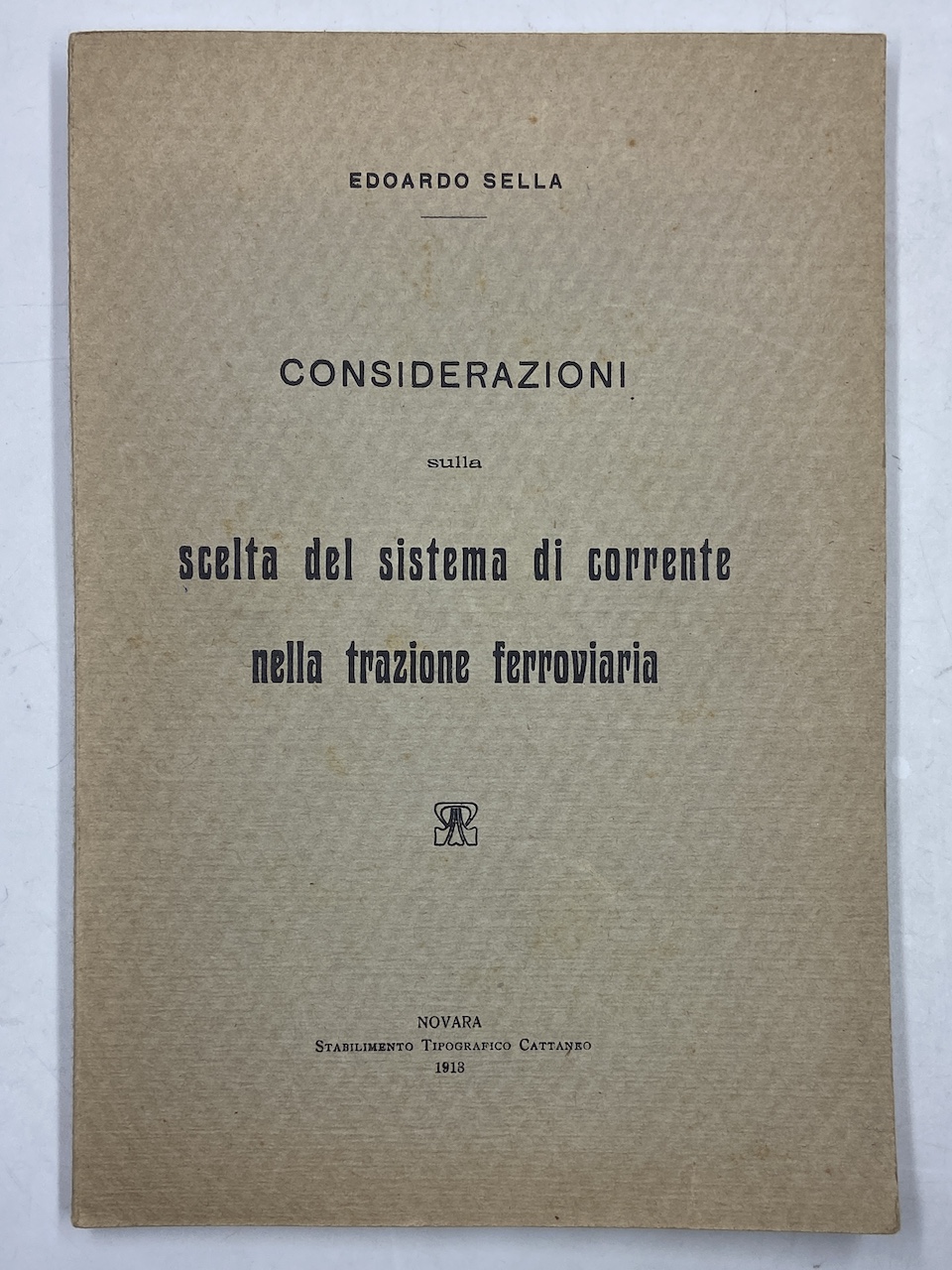 CONSIDERAZIONI SULLA SCELTA DEL SISTEMA DI CORRENTE NELLA TRAZIONE FERROVIARIA.