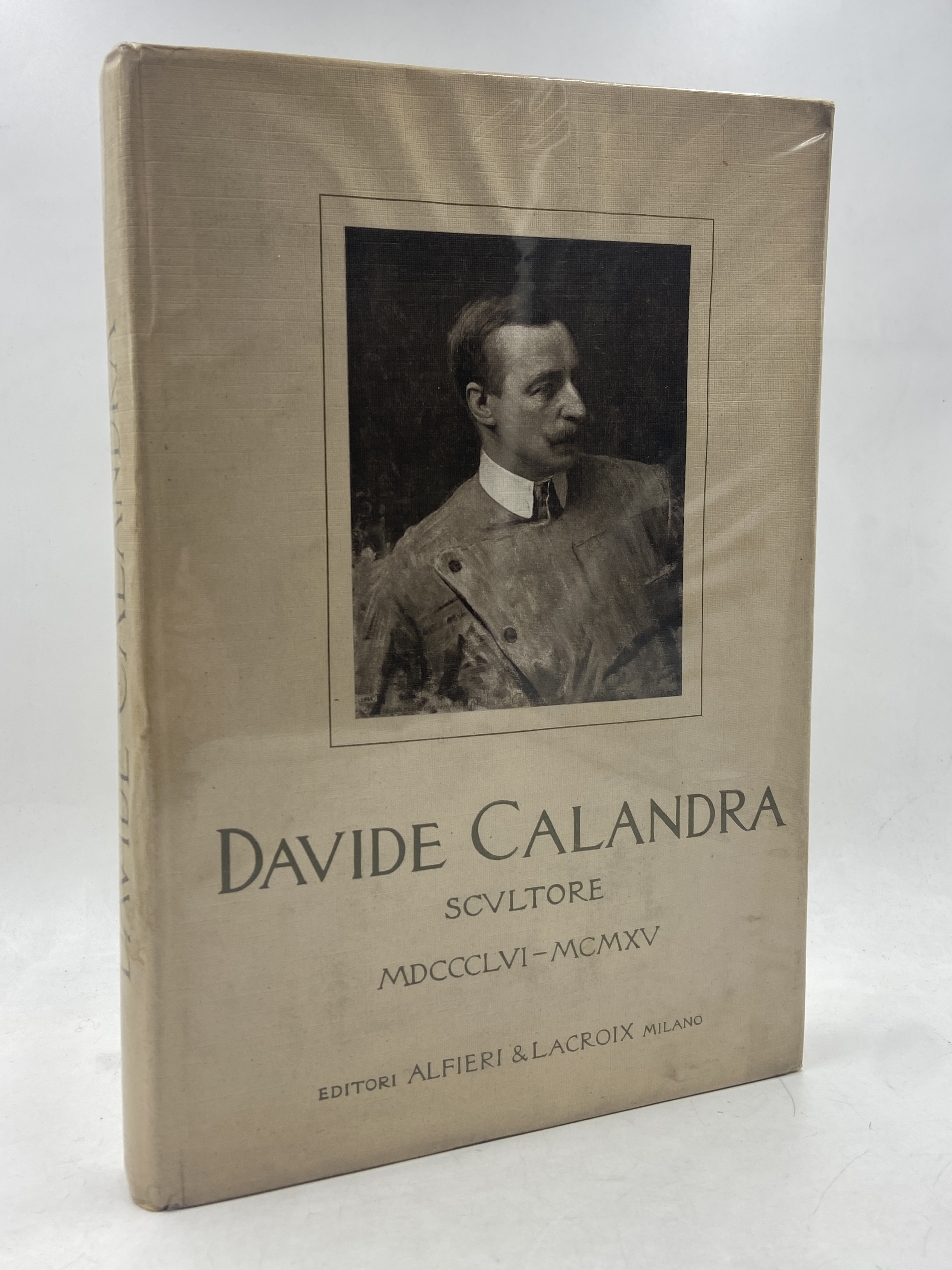 Davide Calandra scultore MDCCCLVI - MCMXV.