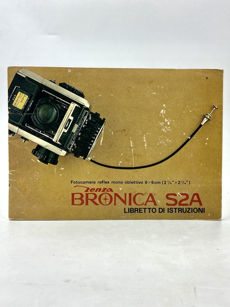 ZENZA BRONICA S2A. LIBRETTO DI ISTRUZIONI.