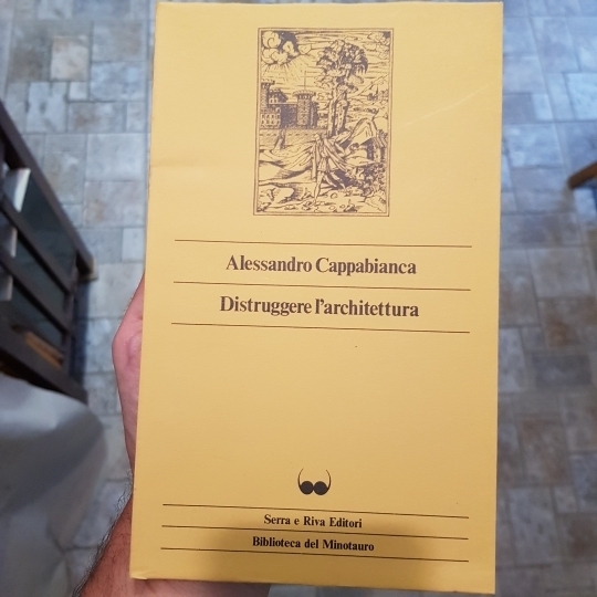 Distruggere l'architettura