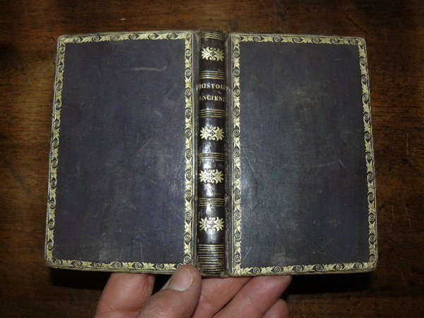 Histoire ancienne des Egyptiens, des Assyriens, des Mèdes et des …