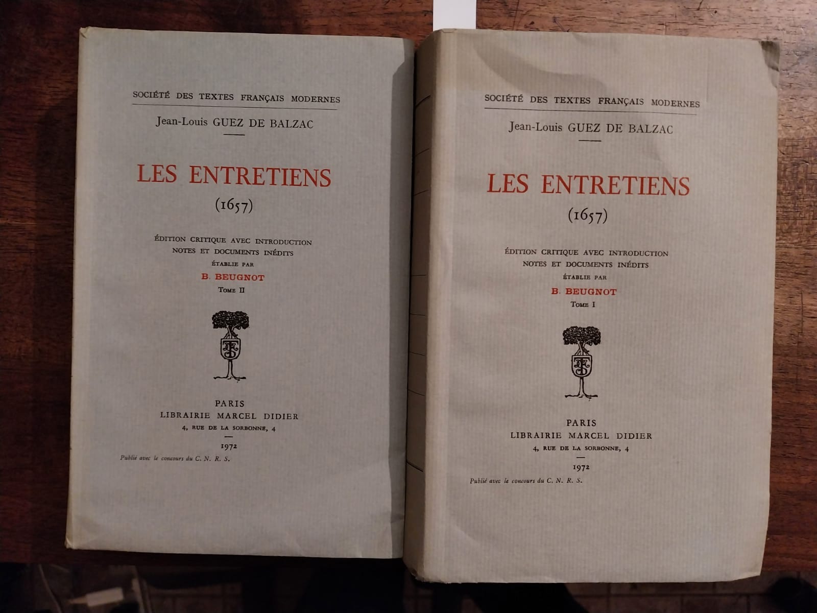 Les Entretiens (1657). Edition critique avec introduction notes et documents …