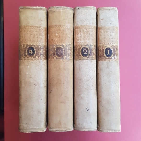 M. Tullii Ciceronis Orationes, cum delectu commenriorum in usum serenissimi …