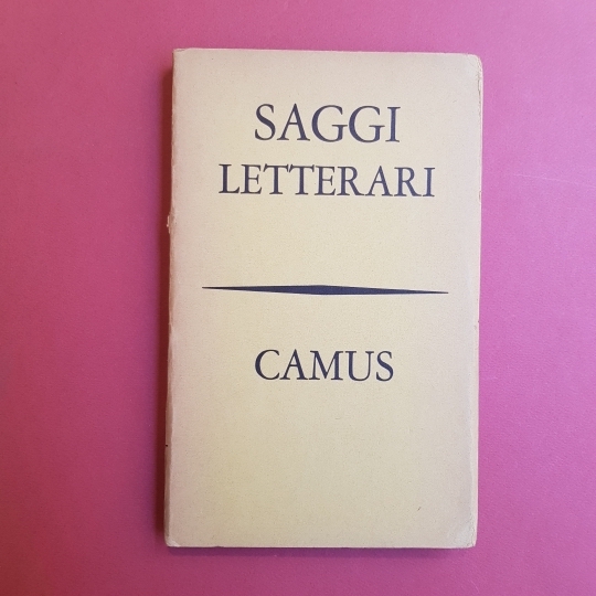 Saggi letterari. Il rovescio e il diritto. Nozze. L'estate.