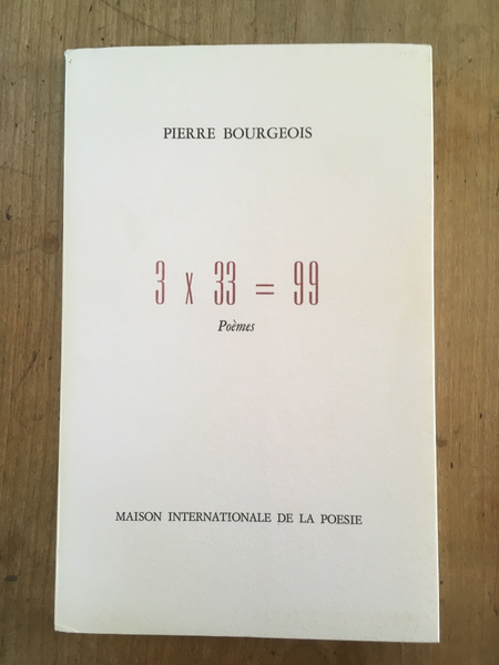 3 fois 33 égal 99