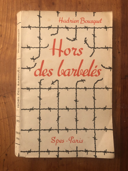 Hors des barbelés