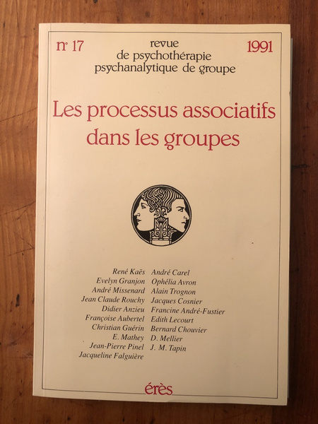 Les processus associatifs dans les groupes