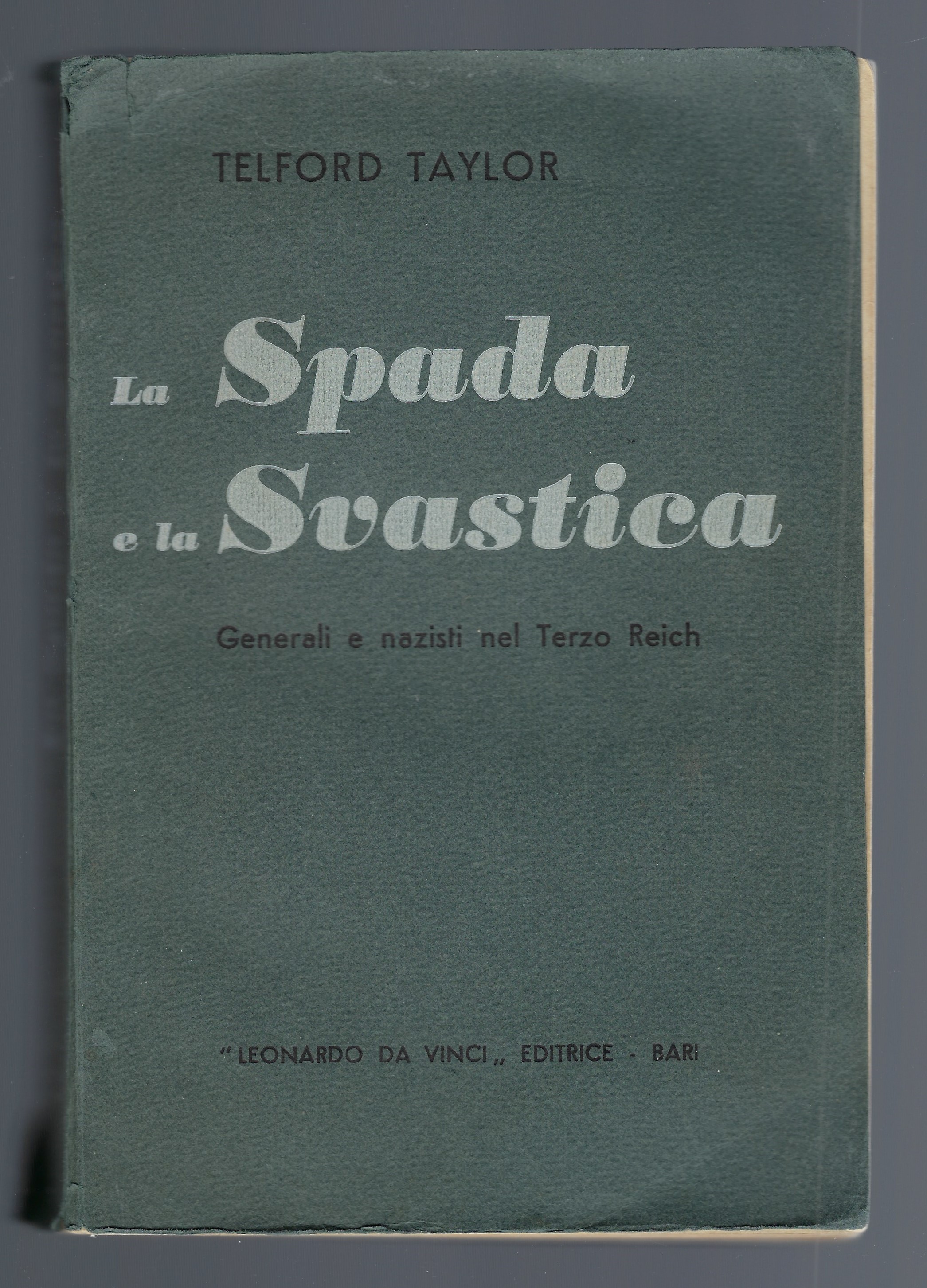 La Spada e la Svastica