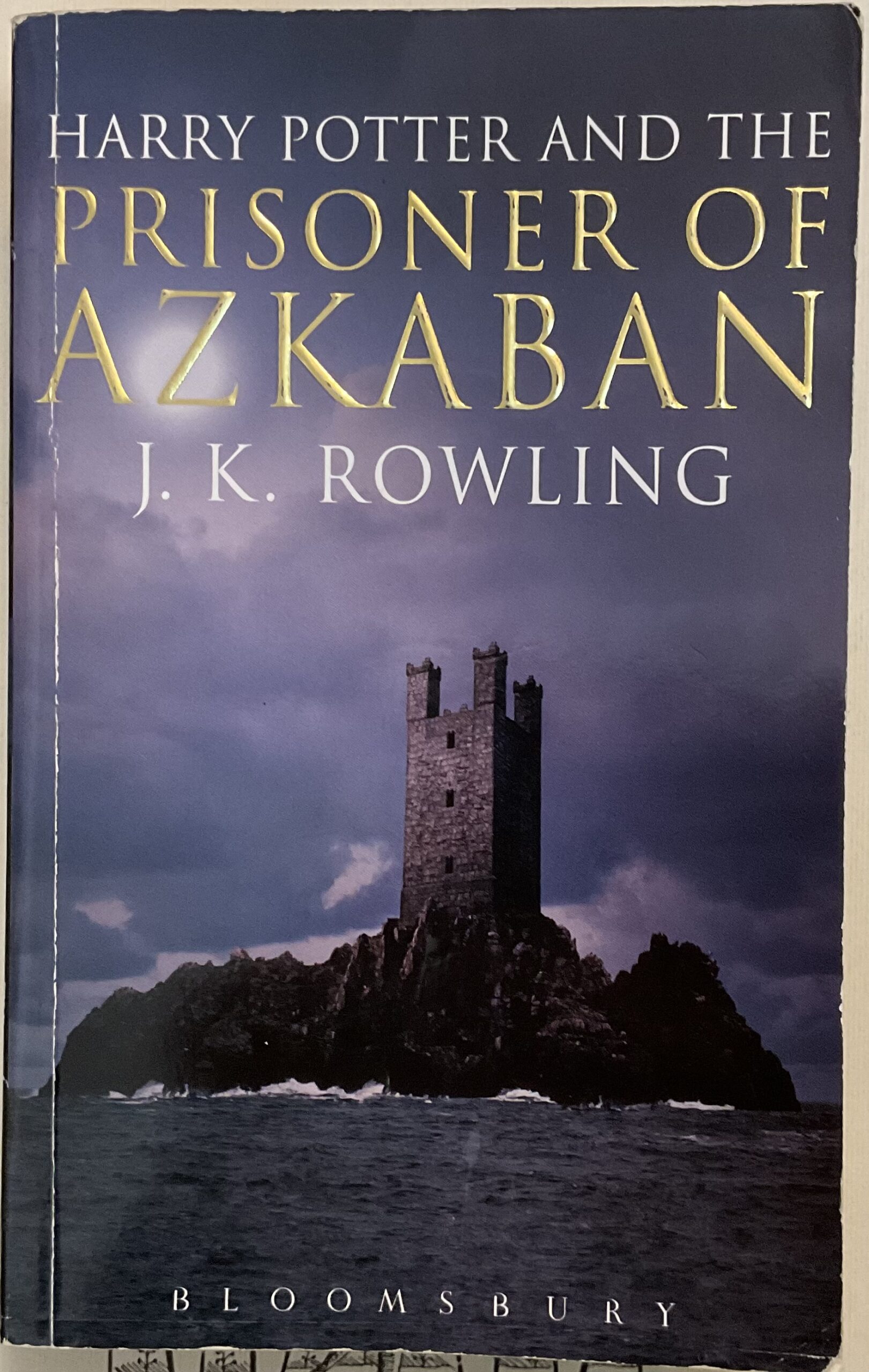 Harry Potter and the Prisoner of Azkaban (Paperback edition 2004)
