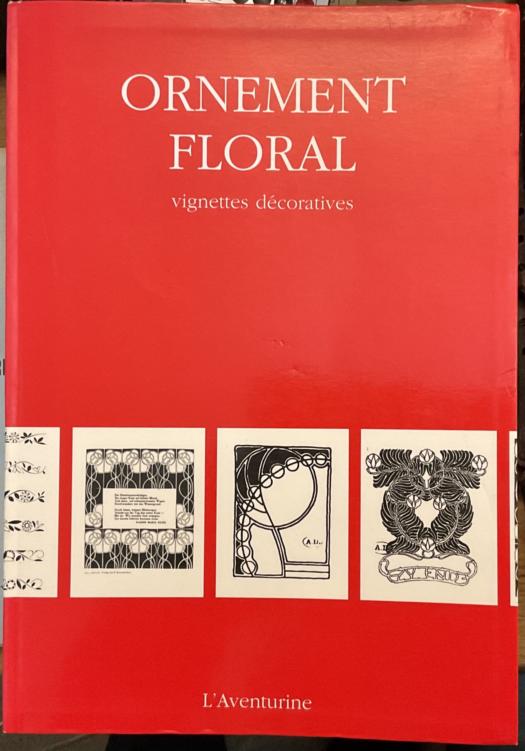 Ornement floral, vignettes décoratives