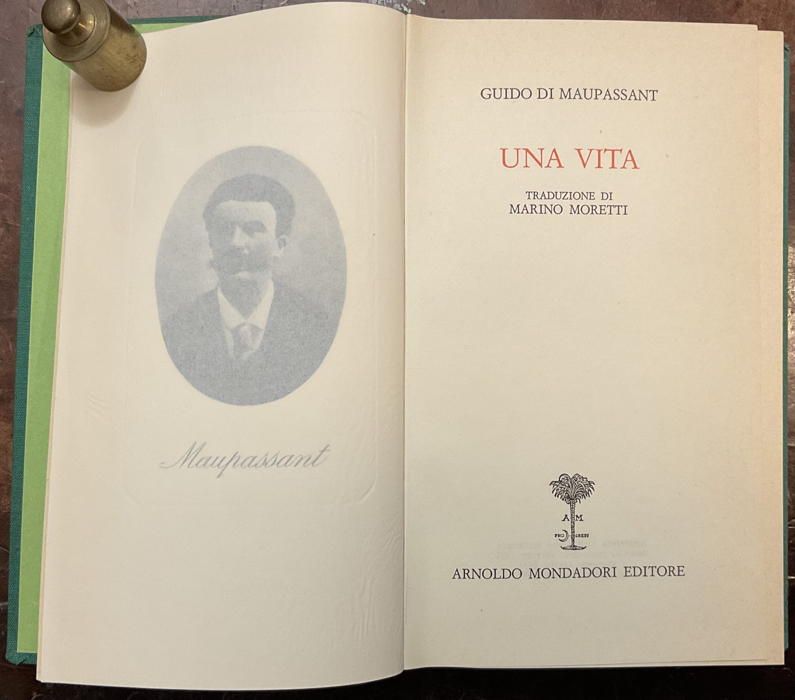 Una vita. Biblioteca romantica Mondadori