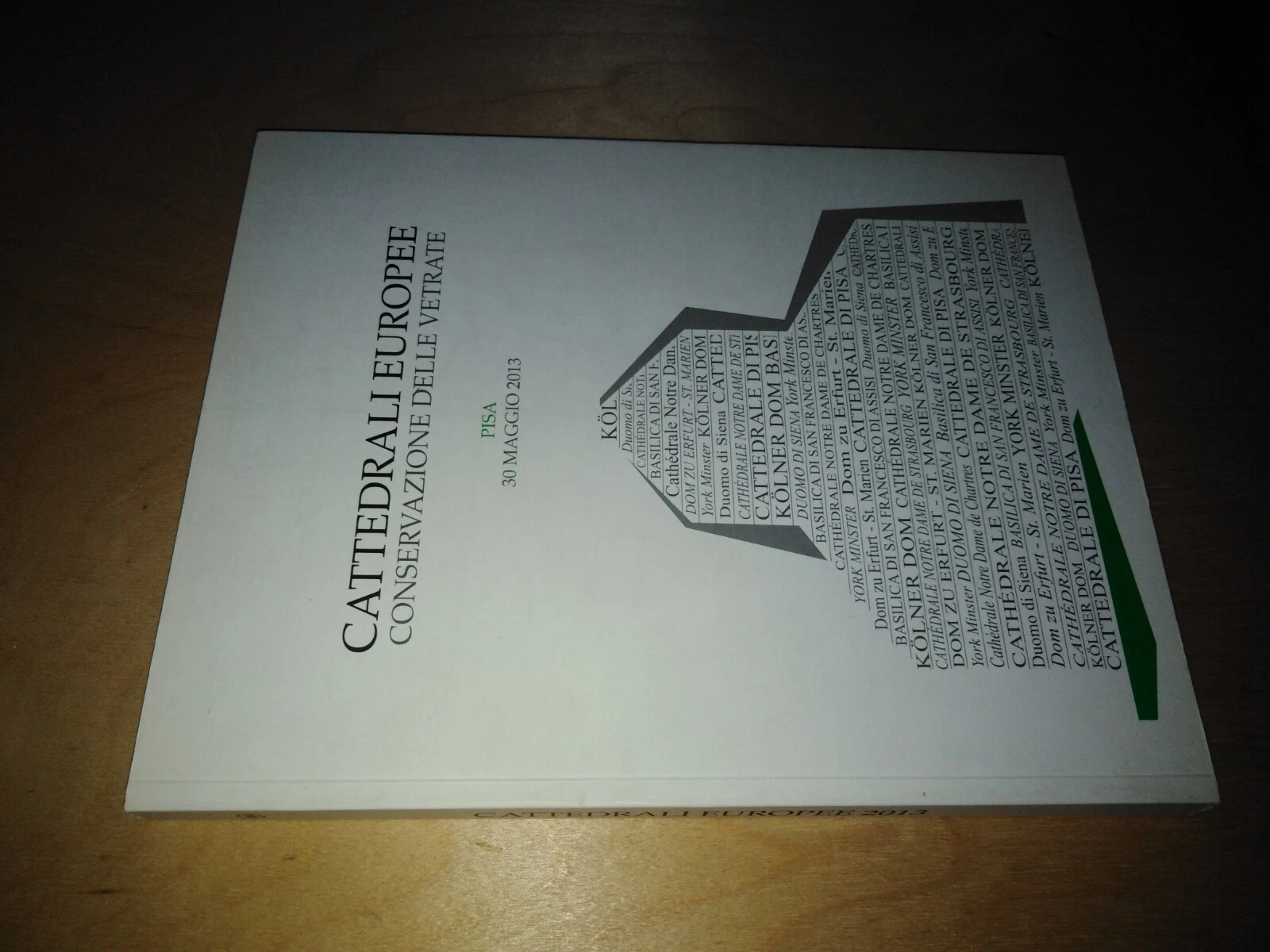 CATTEDRALI EUROPEE, conservazione delle vetrate