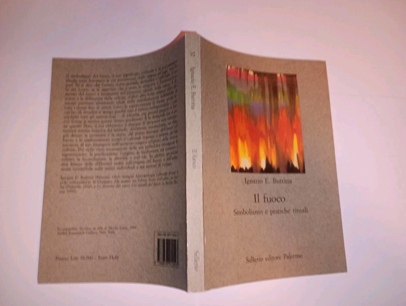 il fuoco. Simbolismo e pratiche rituali