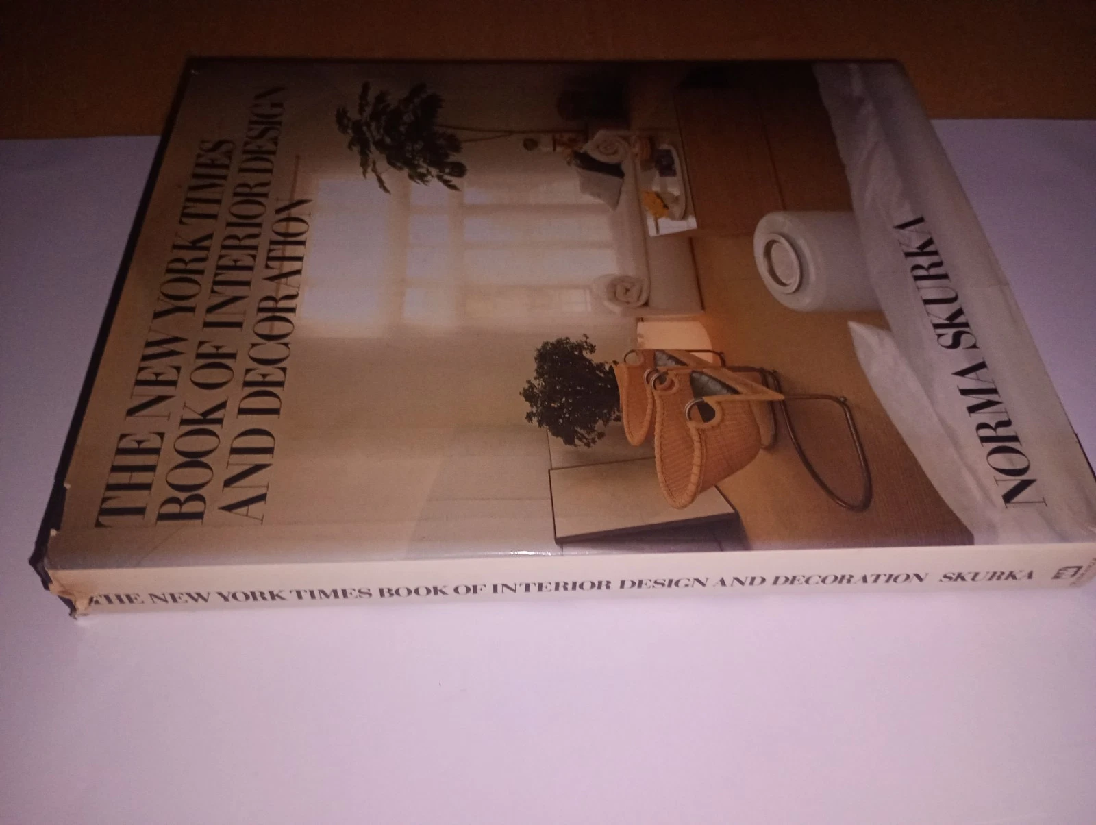 THE NEW YORK TIMES BOOK of INTERIOR DESIGN and DECORATION