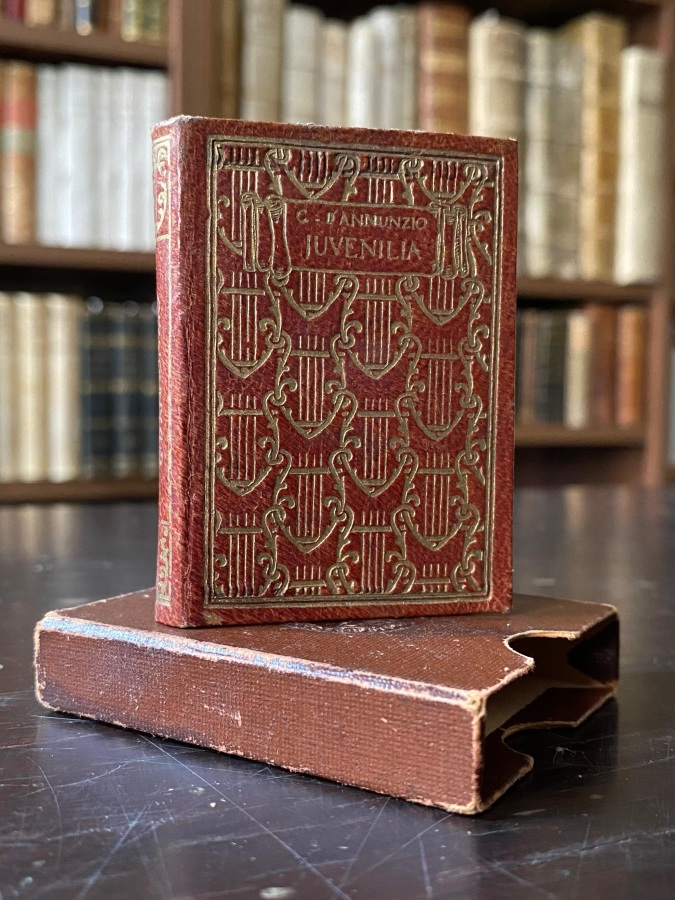 Juvenilia.