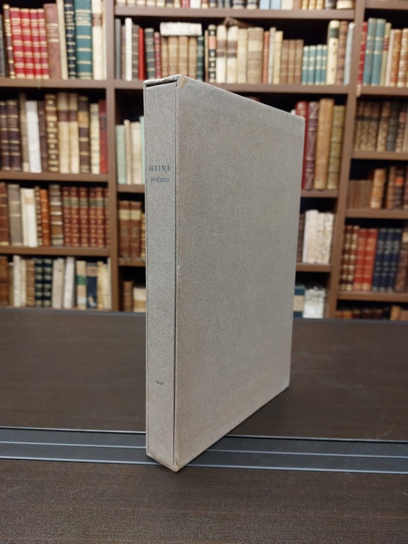 Poésies. Traduites et commentées par Gérard De Nerval. Introduction de …