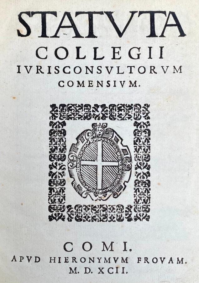 Statuta Collegii Iurisconsultorum Comensium.