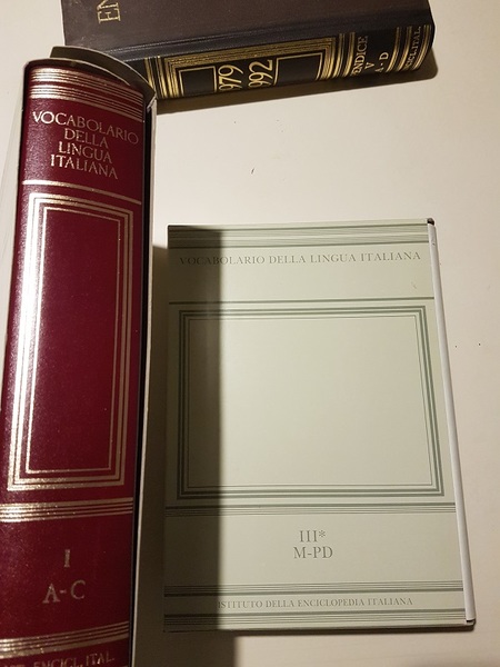 vocabolario della lingua italiana volume 1 a-c volume 2 d-lvolume …