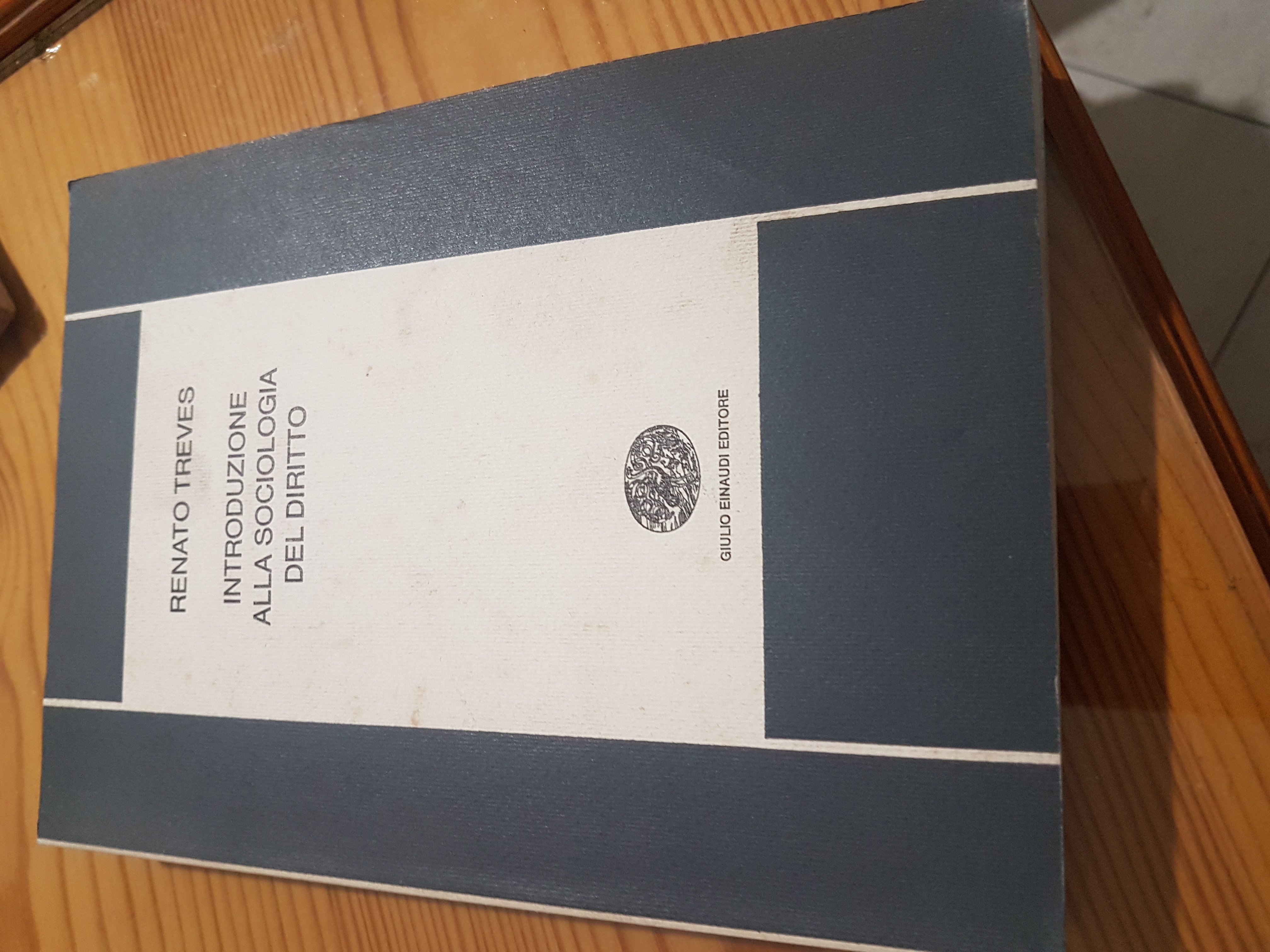 INTRODUZIONE ALLA SOCIOLOGIA DEL DIRITTO