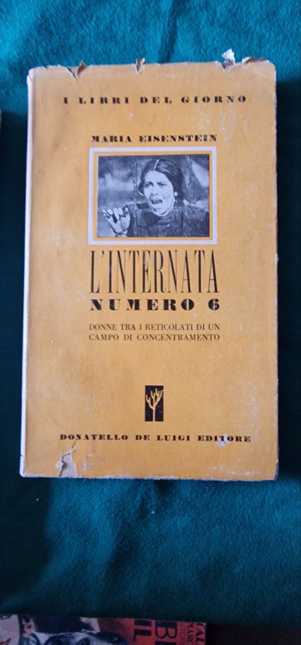 L'INTERNATA N 6 DONNE FRA I RETICOLATI DEL CAMPO DI …