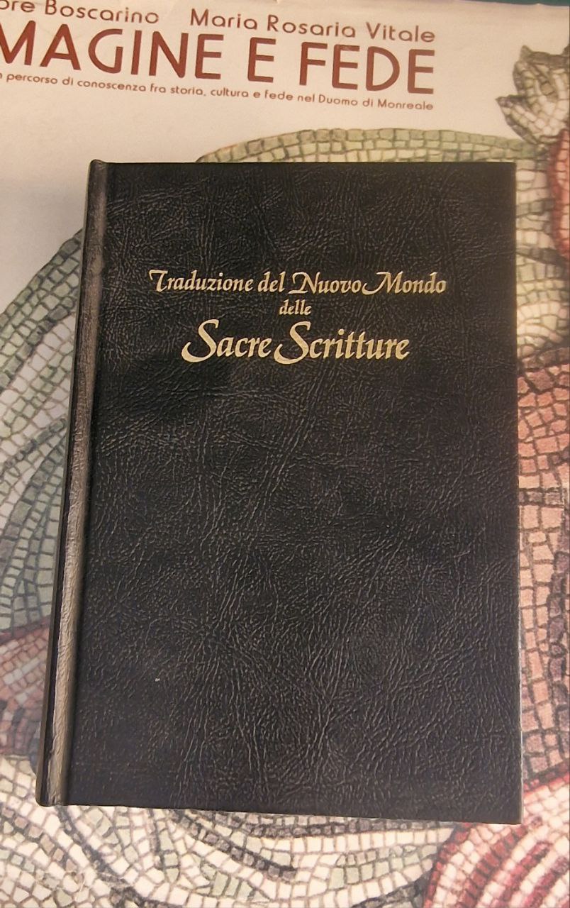 traduzione del nuovo mondo delle sacre scritture