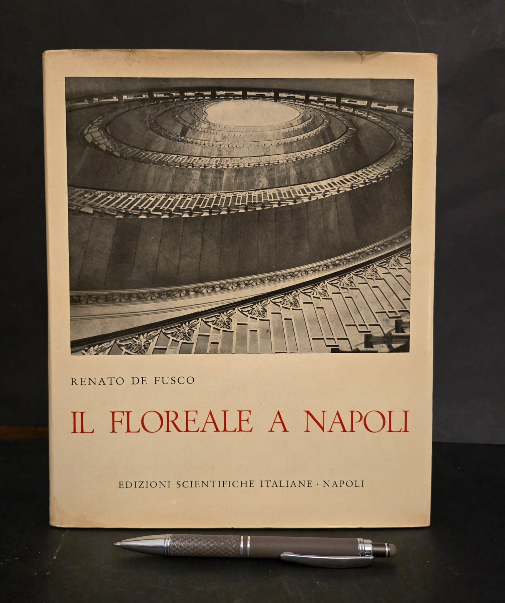 Il Floreale a Napoli.