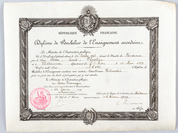 Diplôme de Bachelier de l'Enseignement secondaire. Délivré le 4 Février …