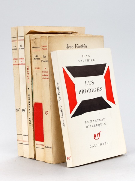 [ Lot de 6 ouvrages enrichis de plusieurs lettres autographes …