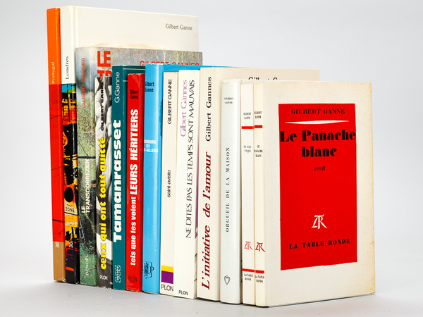 [ Lot de 13 ouvrages dont 12 dédicacés par l'auteur, …
