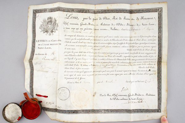 Lettres de Chevalier de l'Ordre Militaire de Saint-Louis, en faveur …