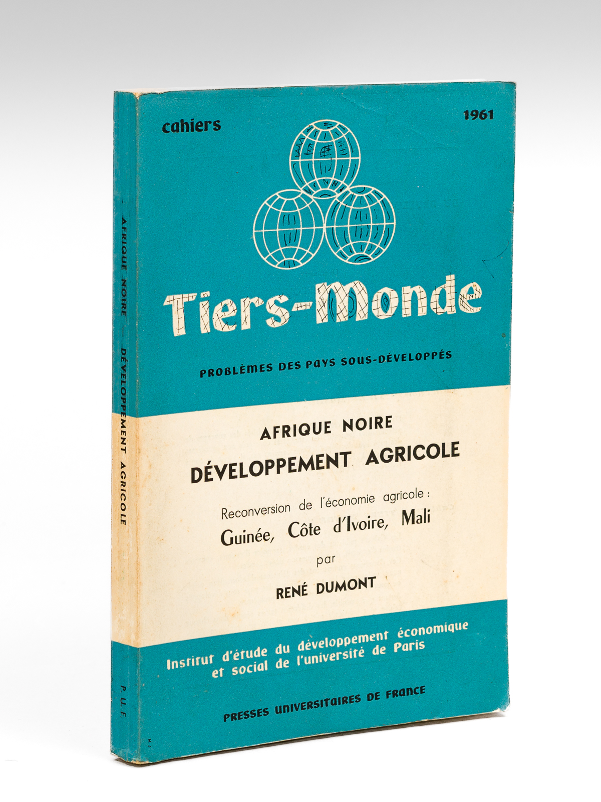 Afrique Noire. Développement agricole. Reconversion de l'économie agricole : Guinée, …