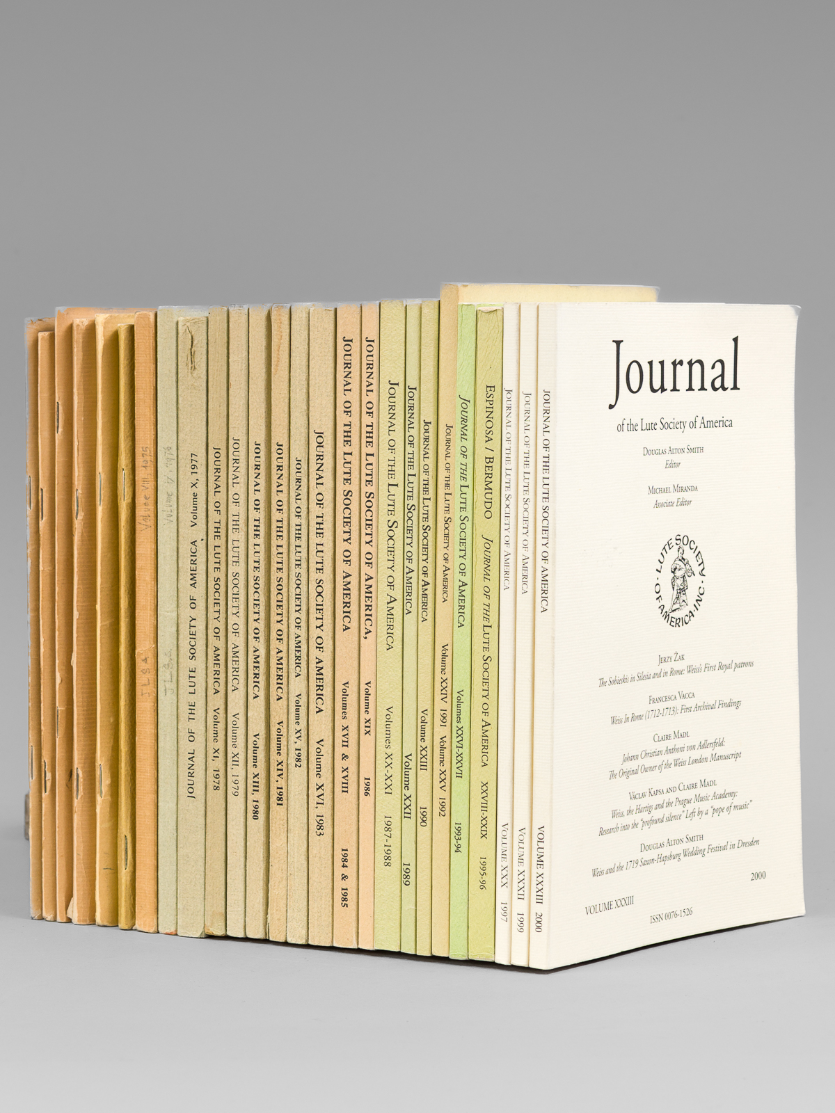 Journal of the Lute Society of America (30 issues in …