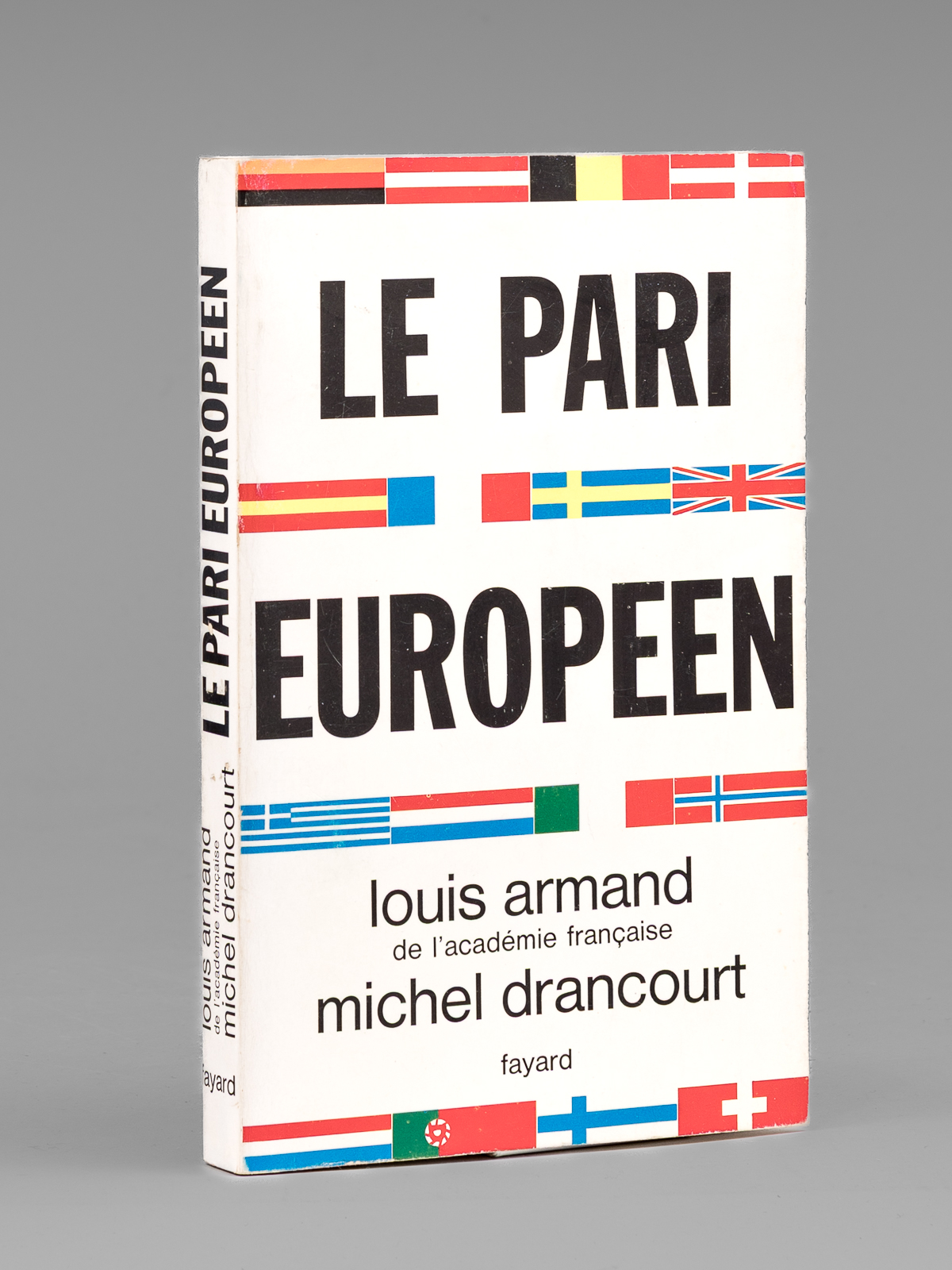 Le Paris Européen [ Livre signé par l'auteur - Envoi …