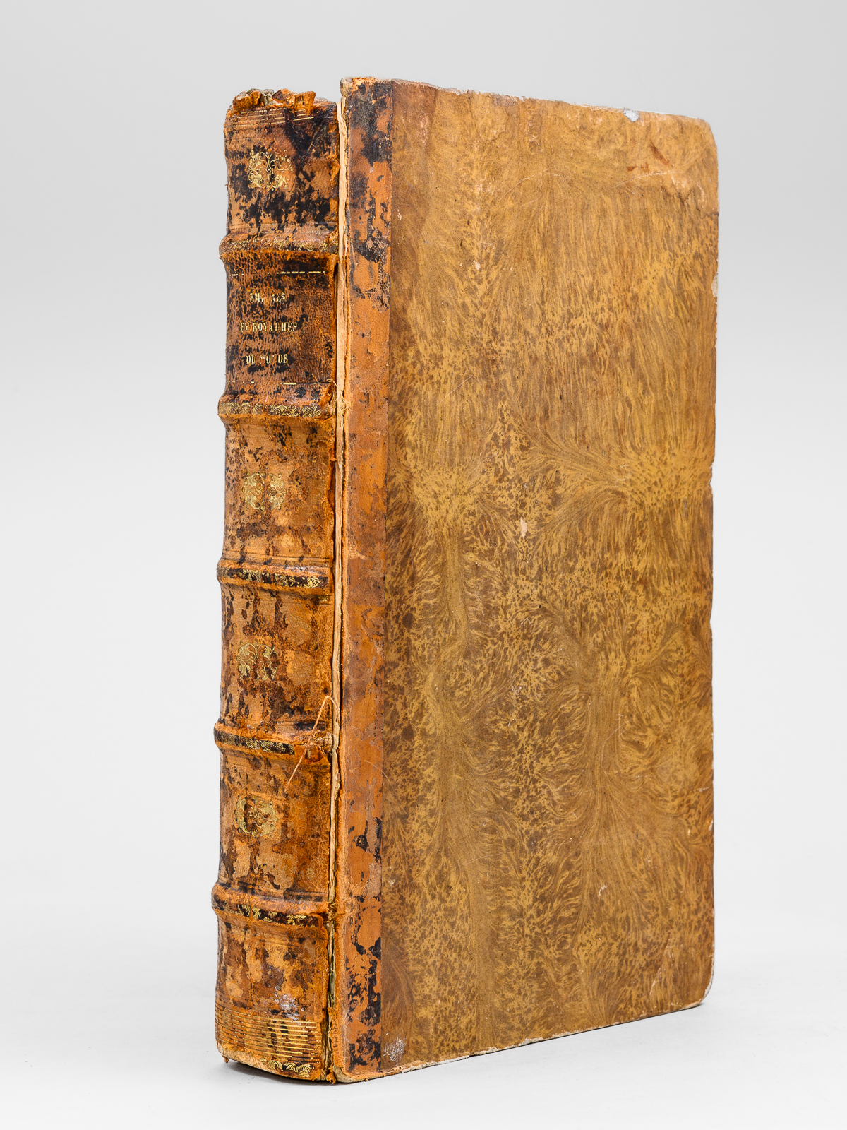 Les Estats, Empires, Royaumes, et Principautez du Monde. Representez par …