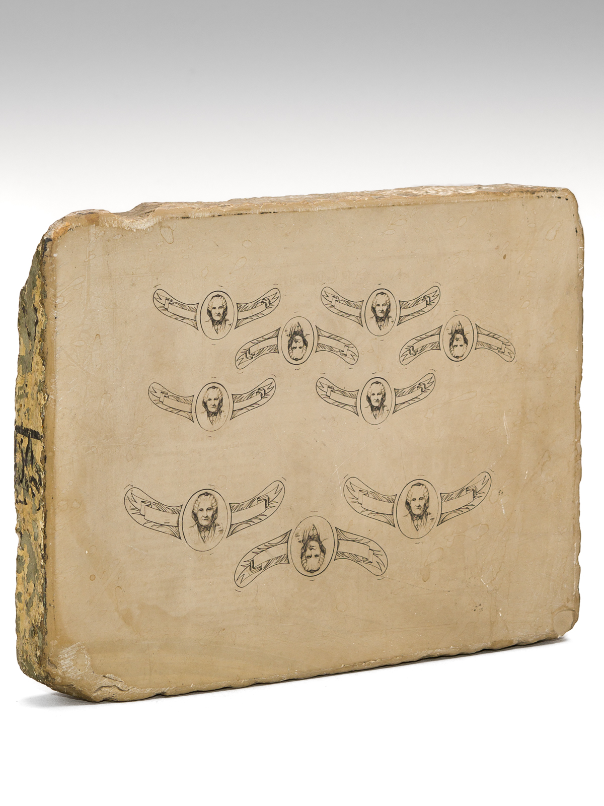 Pierre lithographique pour étiquette de col de bouteille "Marie Brizard"