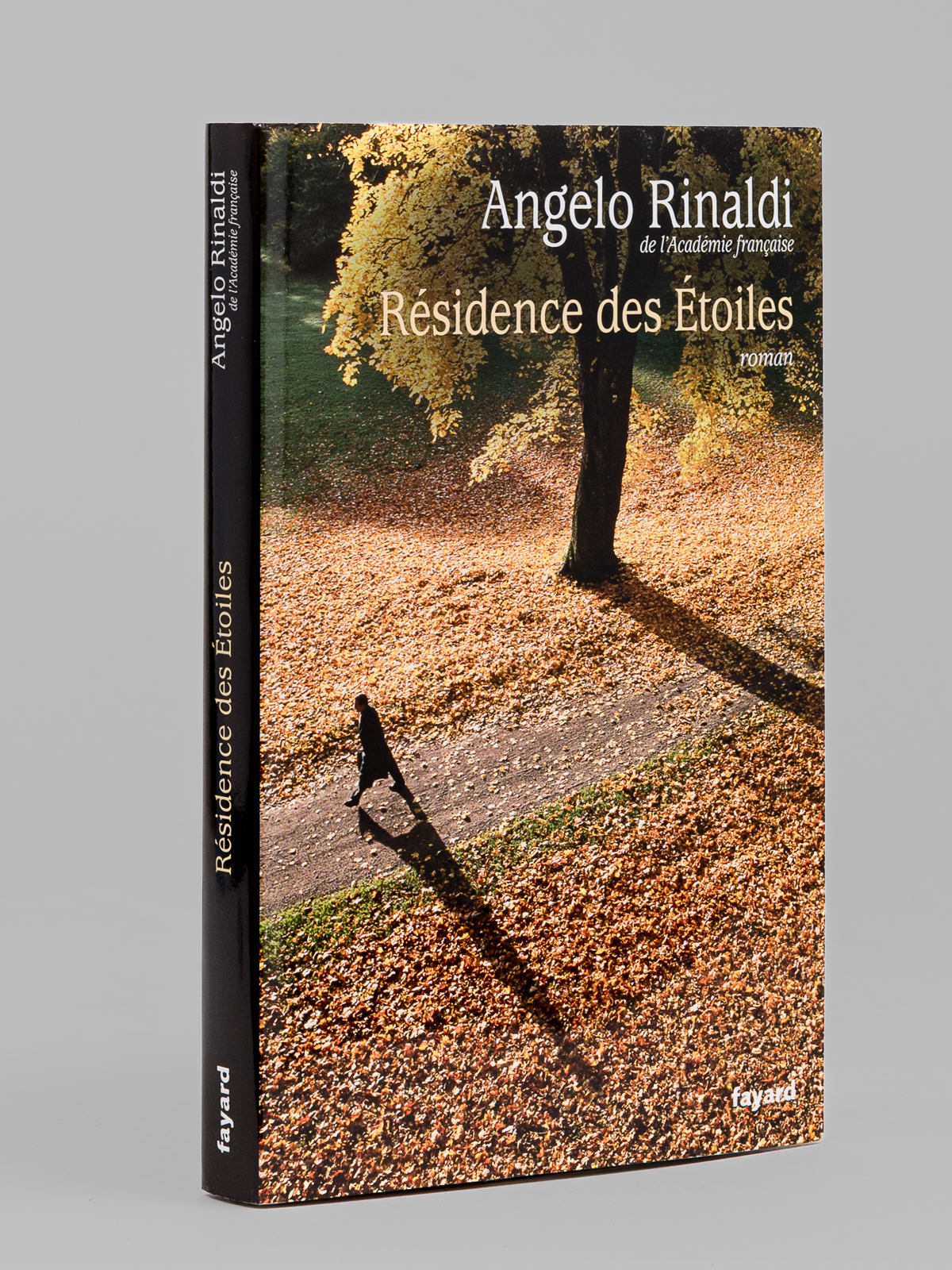 Résidence des Etoiles. Roman [ Livre dédicacé par l'auteur à …