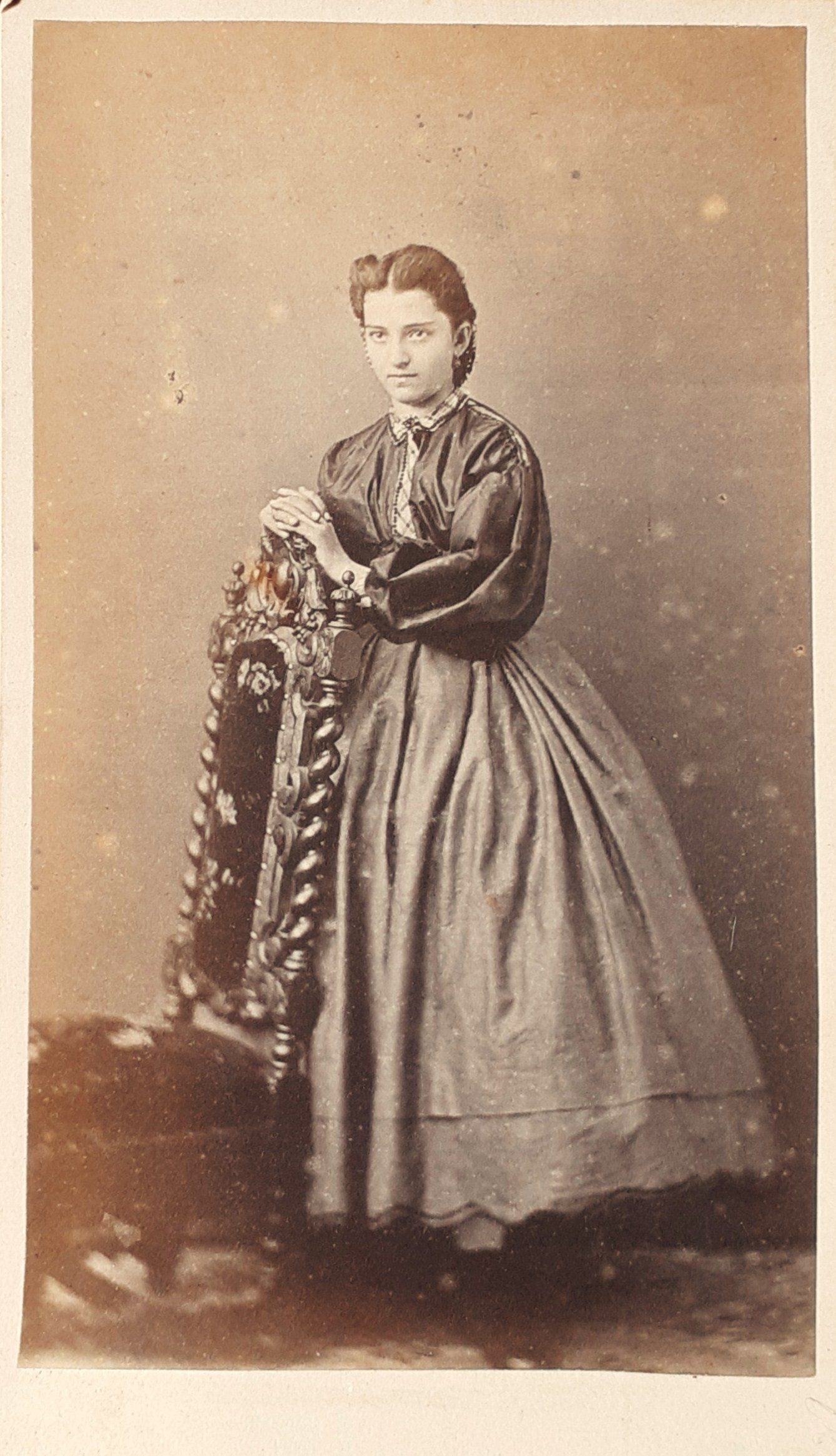 Albumina cvd " Ritratto Sig.na Minola fotografia Sociale Torino 1860