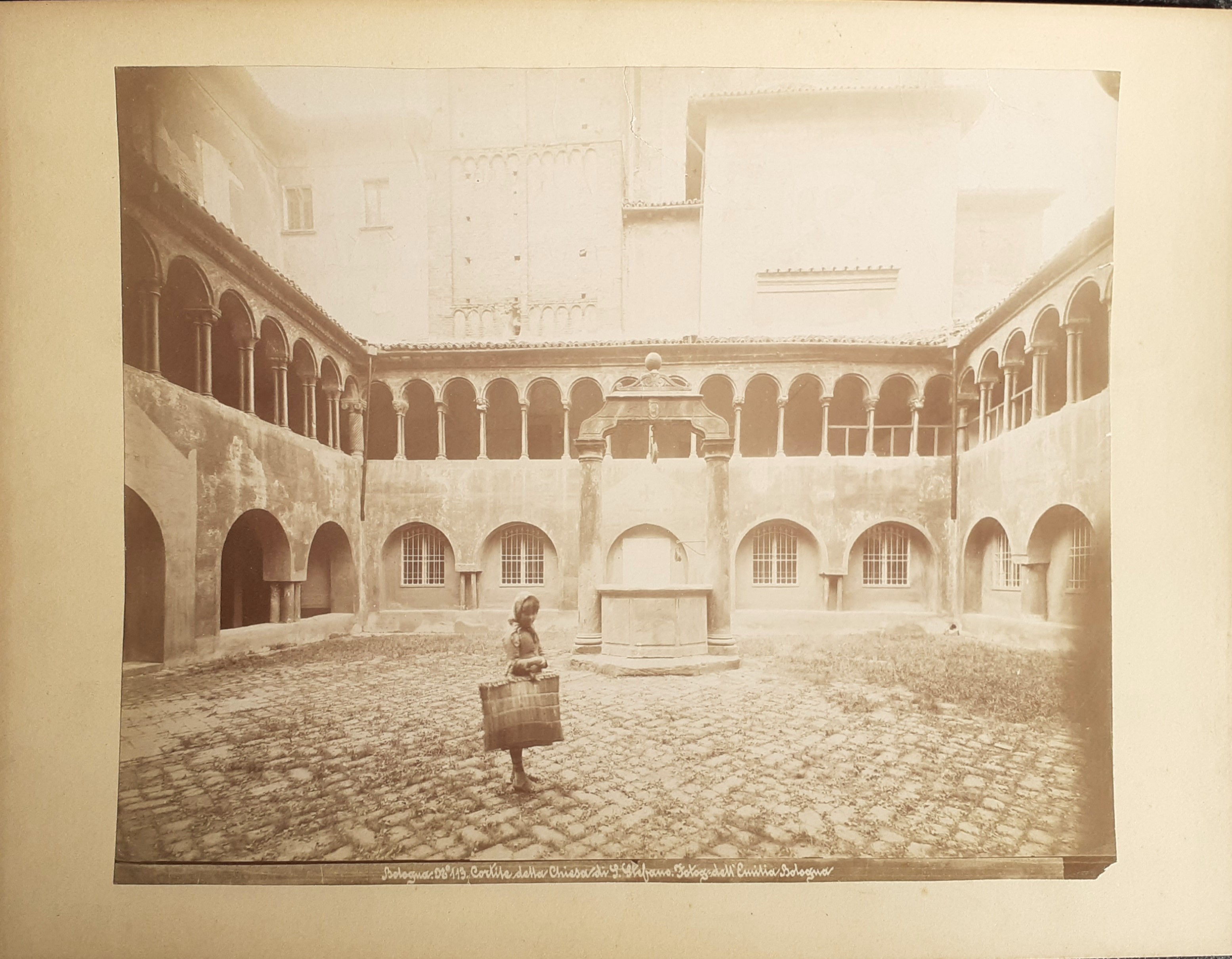 Albumina originale Bologna Cortile della Chiesa di S. Stefano- Fotog. …