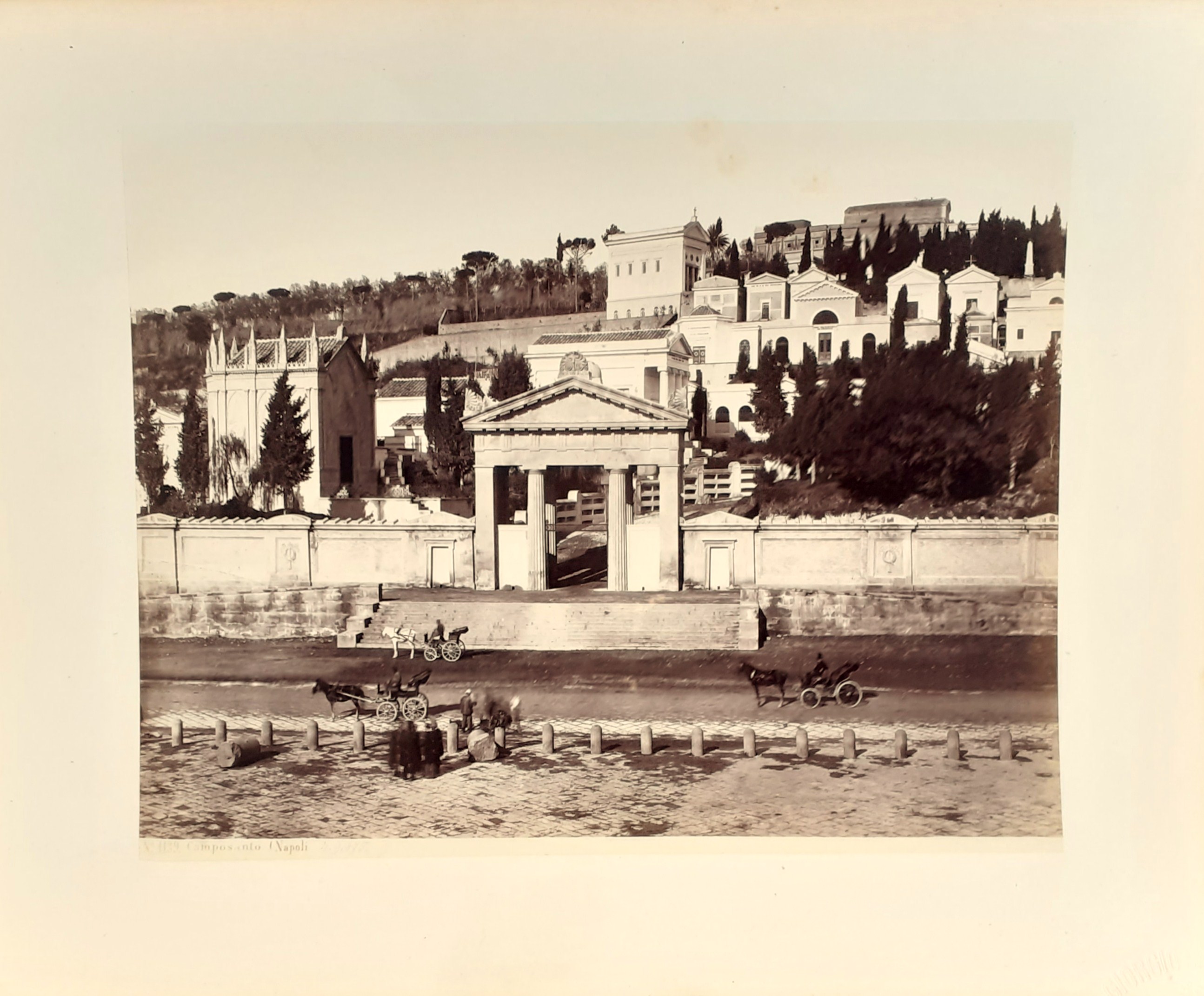 Albumina originale "Camposanto Napoli" fotografo Giorgio Sommer 1880 circa