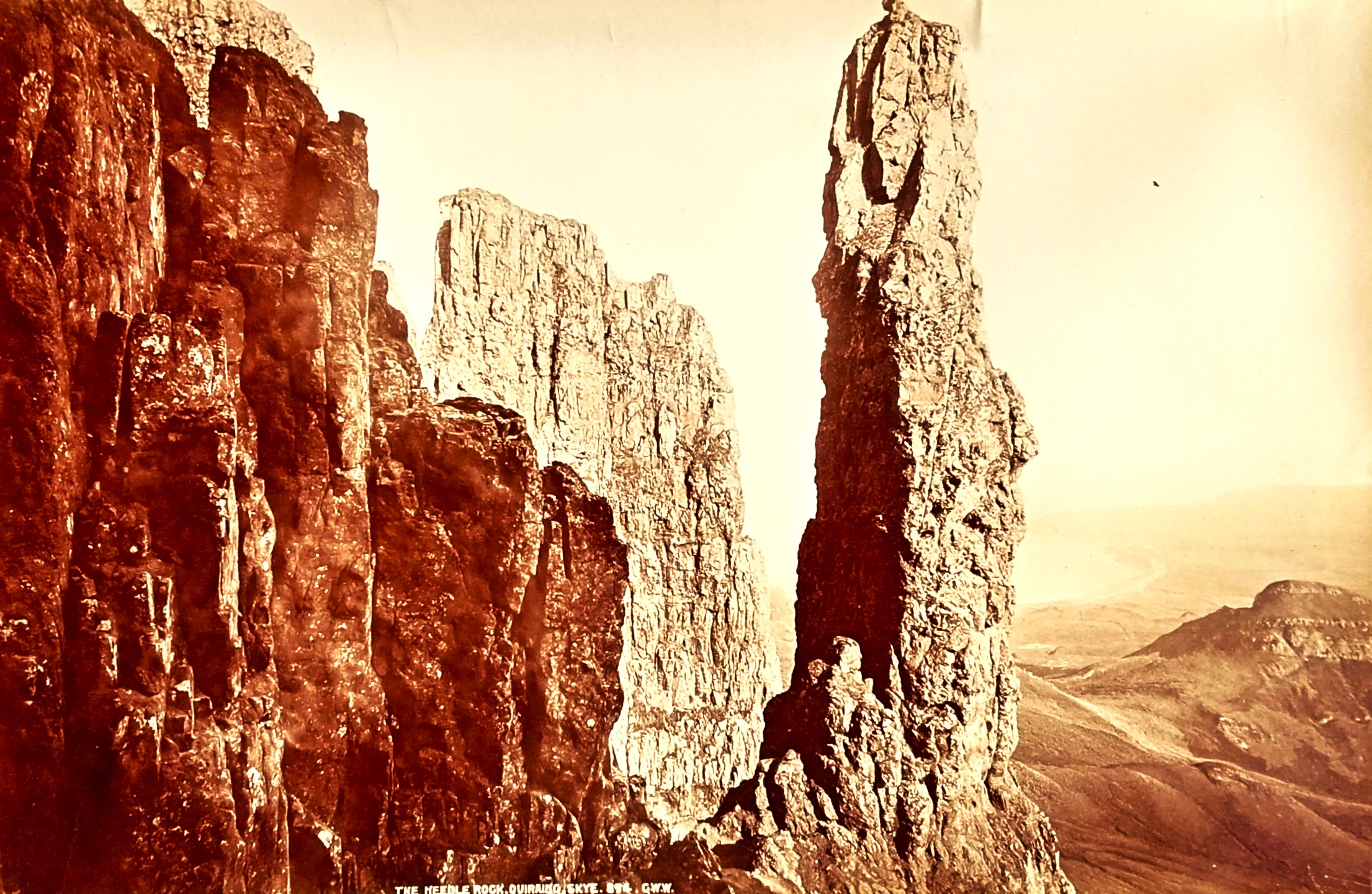 Albumina originale The Neeble Rock, Skie.