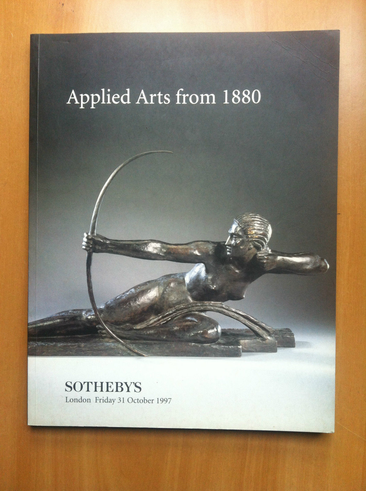 Auction catalogue Sotheby's Applied Arts from 1880 London 1997 - …