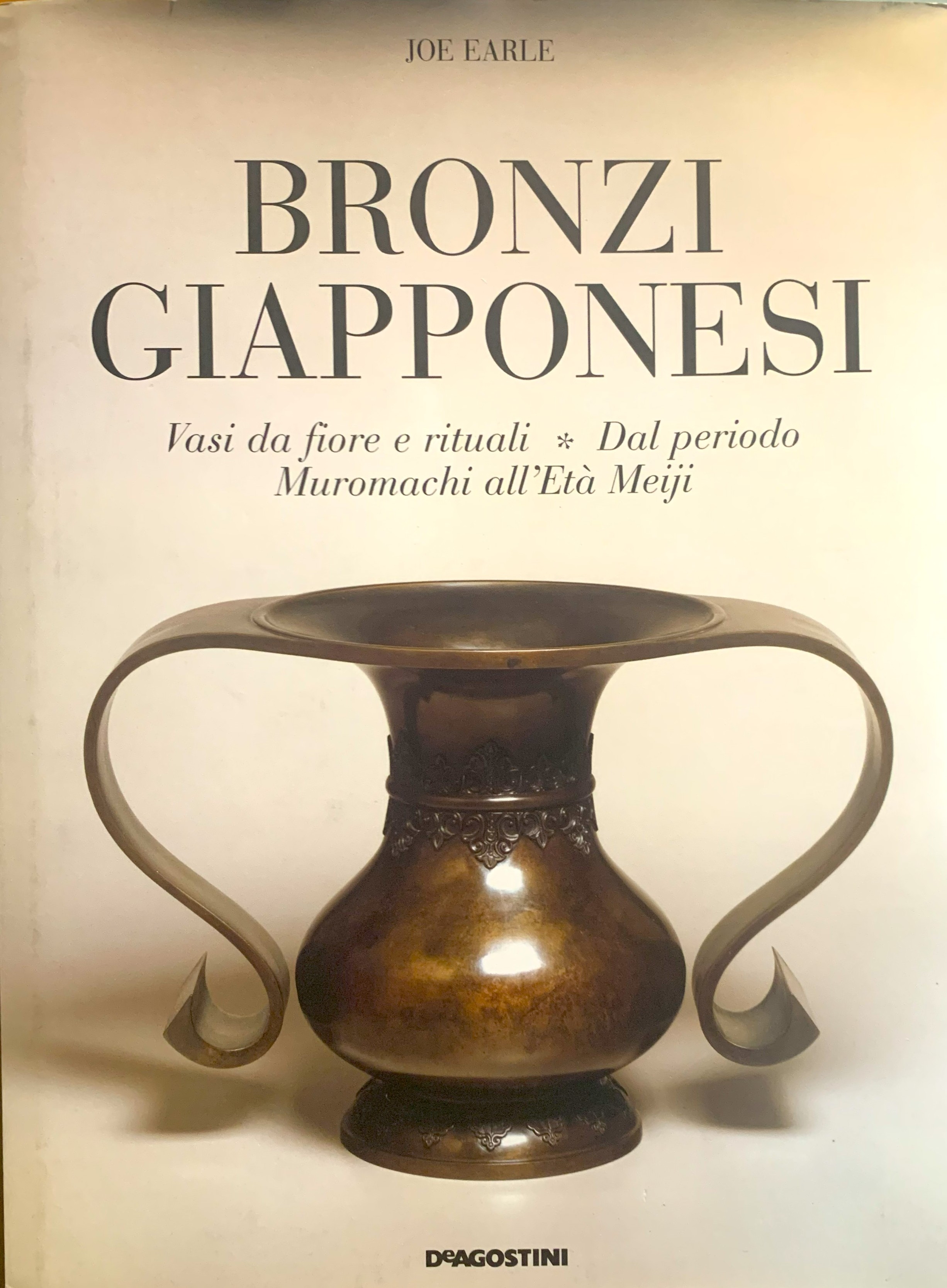 Bronzi giapponesi. Vasi da fiore e rituali - Dal periodo …