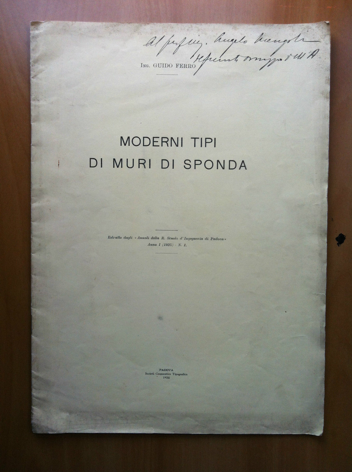 Brossura Moderni tipi di muri di sponda Ing. Guido Ferro …